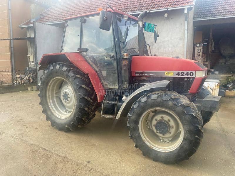 Case IH 4240