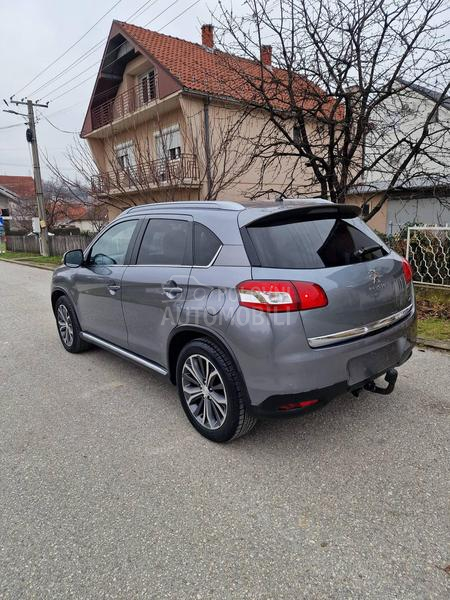 Peugeot 4008 1.6hdi 4x4 ALLURE