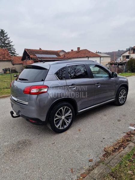 Peugeot 4008 1.6hdi 4x4 ALLURE