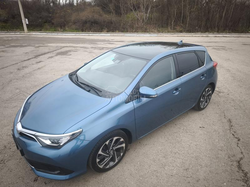 Toyota Auris 1.2 T Sport