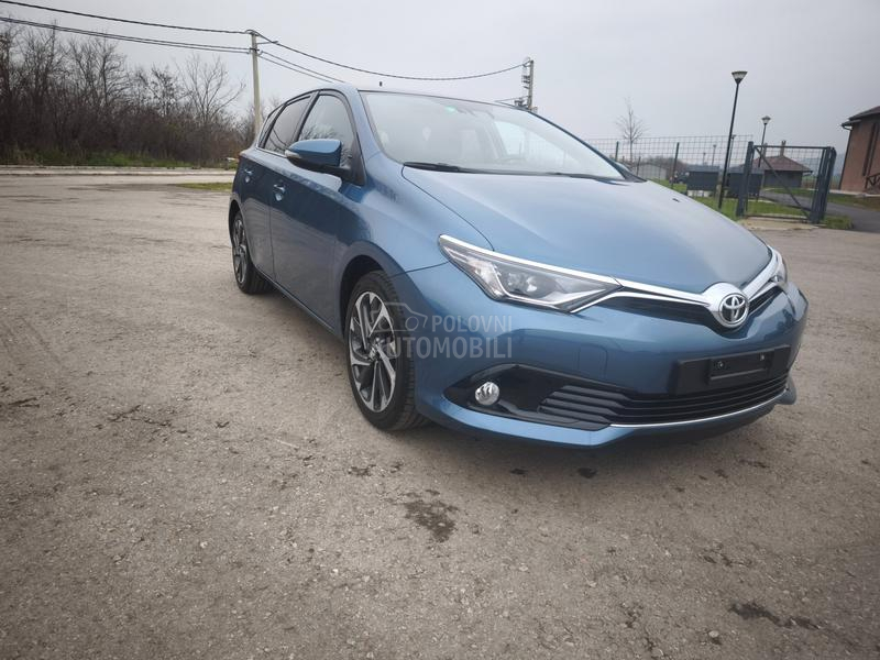 Toyota Auris 1.2 T Sport