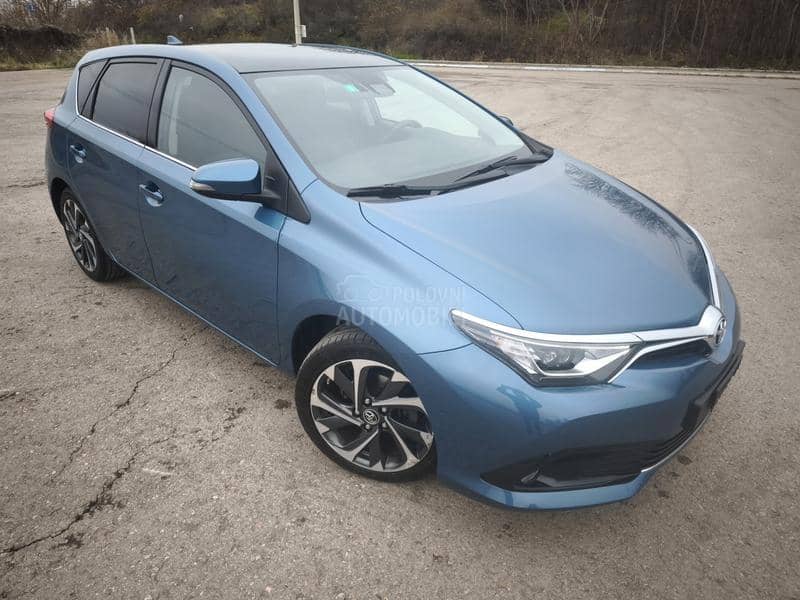 Toyota Auris 1.2 T Sport