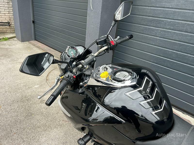 Suzuki GSX 1300 B king