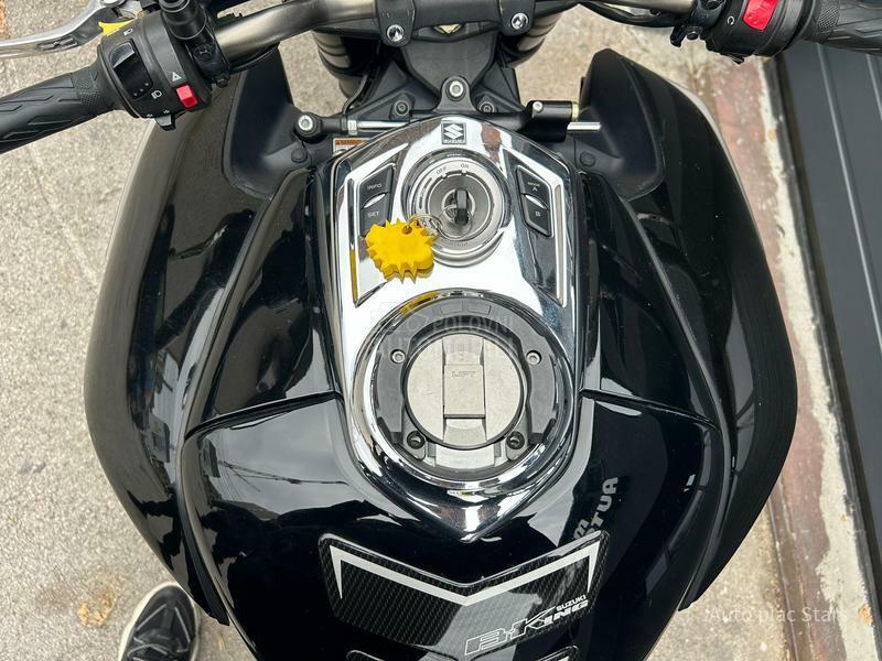 Suzuki GSX 1300 B king