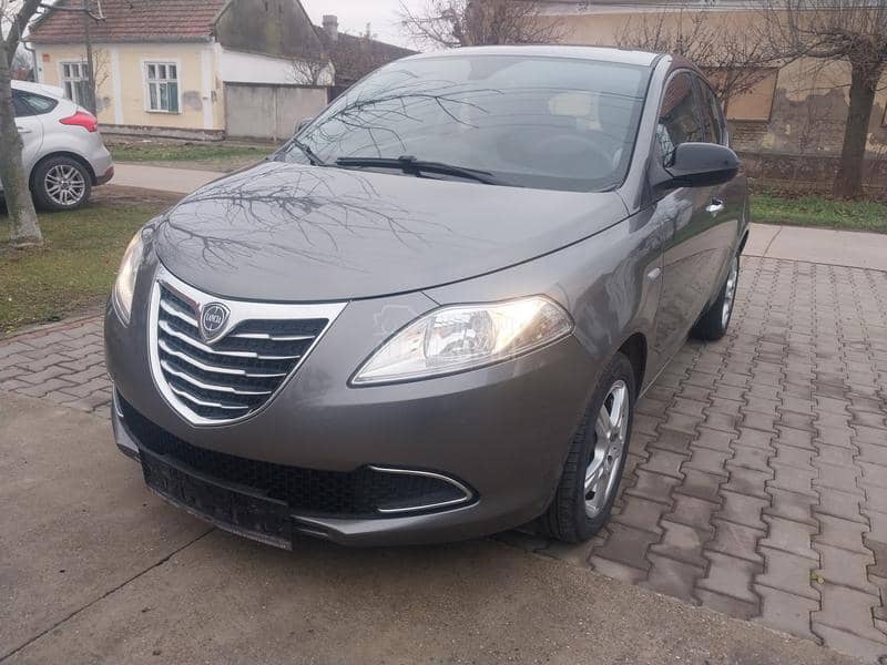 Lancia Ypsilon 13mjtd