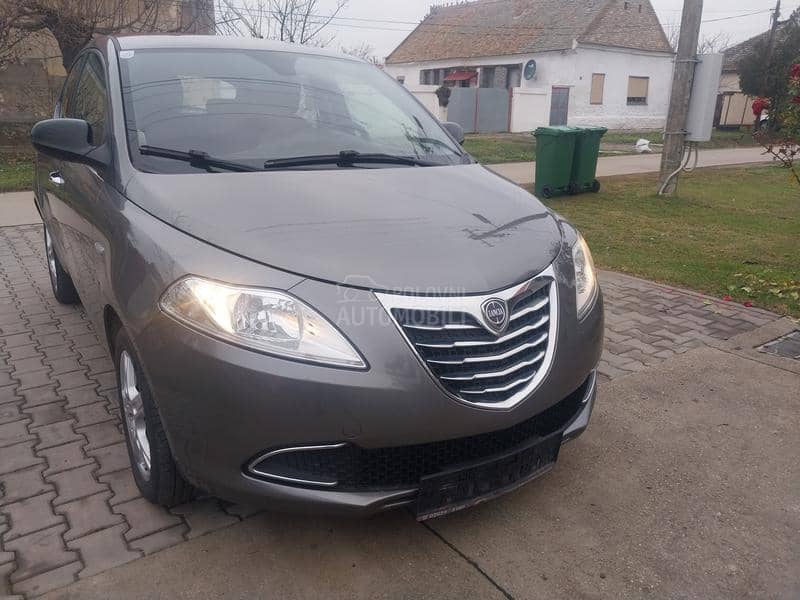 Lancia Ypsilon 13mjtd