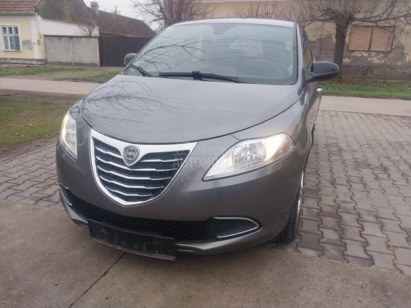 Lancia Ypsilon 13mjtd