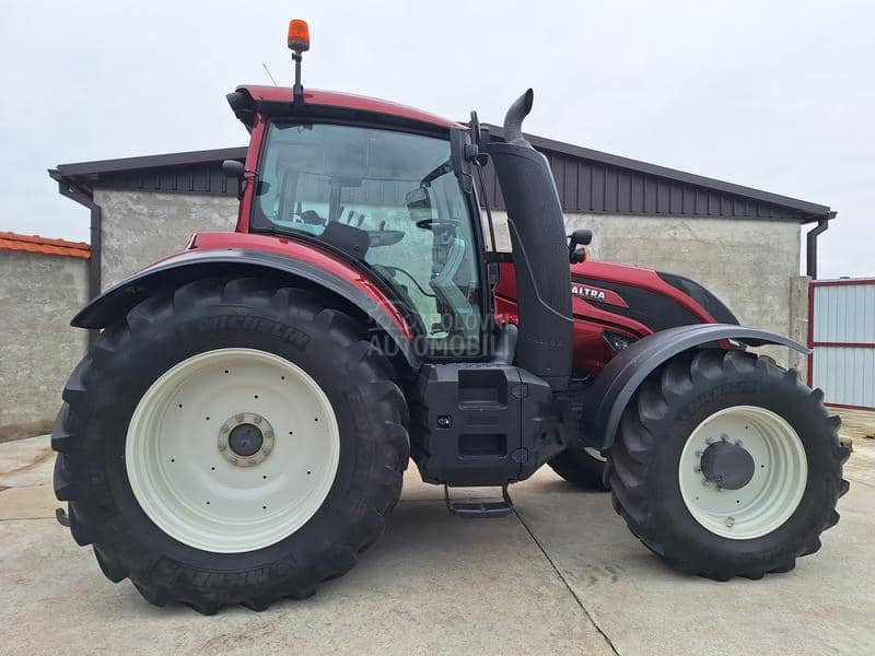 Valtra t174