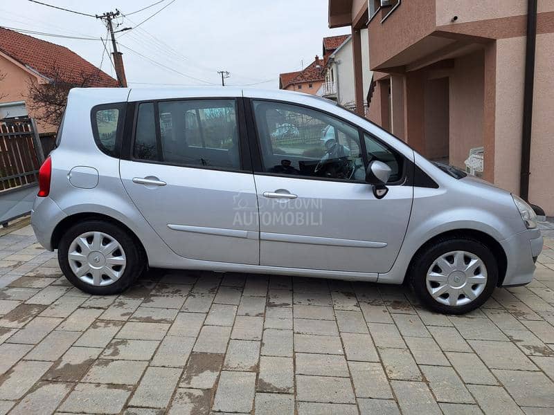 Renault Modus GRAND 1.2