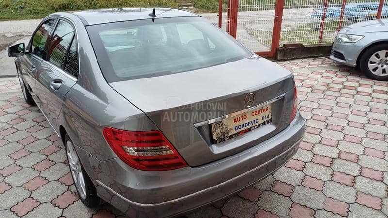 Mercedes Benz C 180 220CDI AVANGARD T0P