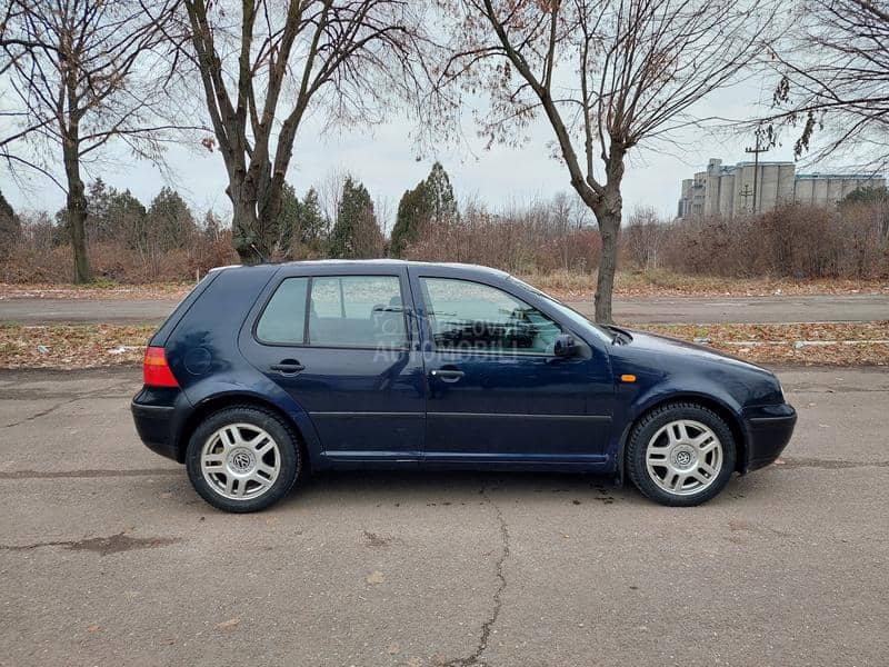 Volkswagen Golf 4 reg 08.2025