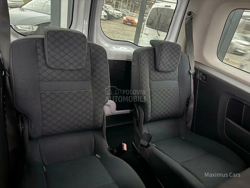 Renault Kangoo 1.5 DCI 7 SEDISTA