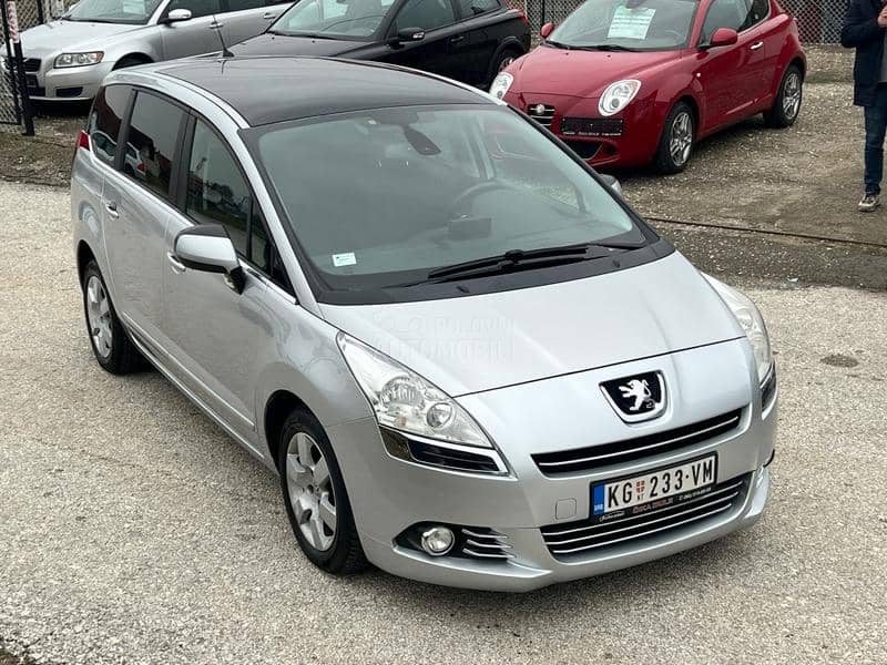 Peugeot 5008 1.6hdi AUT0MATIK