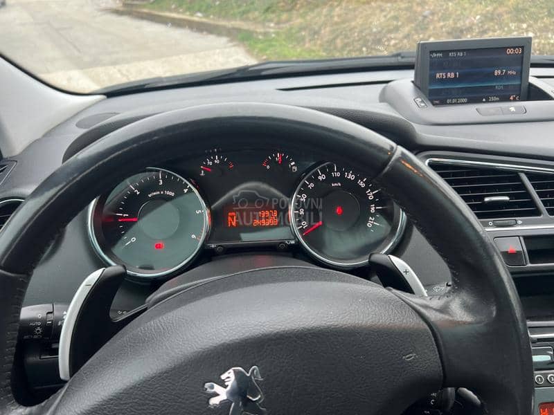 Peugeot 5008 1.6hdi AUT0MATIK