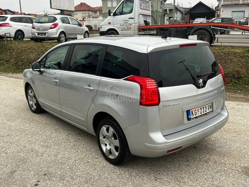 Peugeot 5008 1.6hdi AUT0MATIK