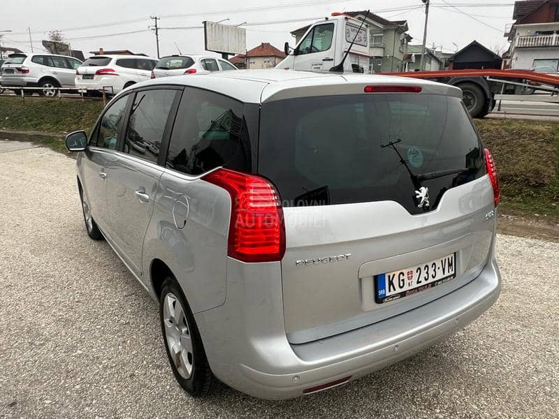 Peugeot 5008 1.6hdi AUT0MATIK