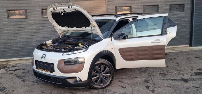 Citroen C4 Cactus 1.6 BluHdi Shine