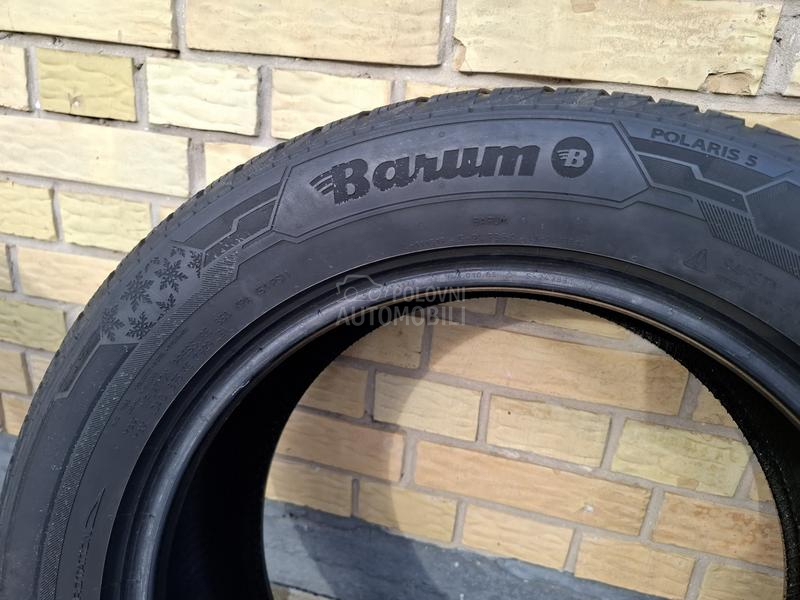 Firestone 235/55 R17 Zimska