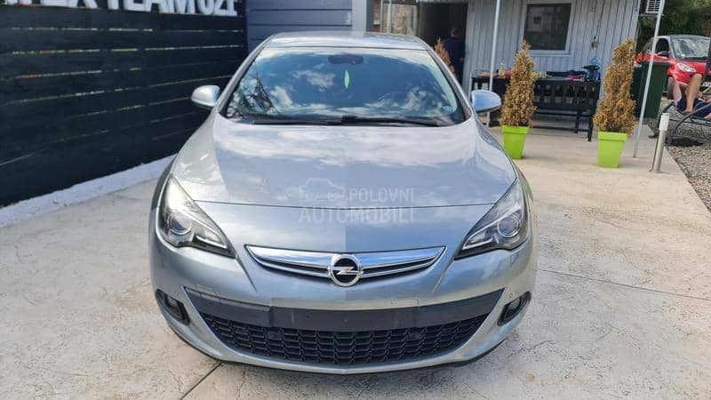 Opel Astra J 2.0 CDTI GTC