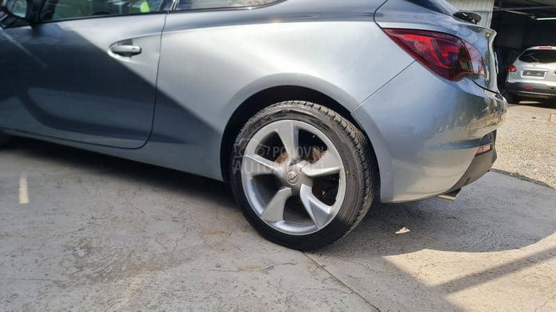 Opel Astra J 2.0 CDTI GTC