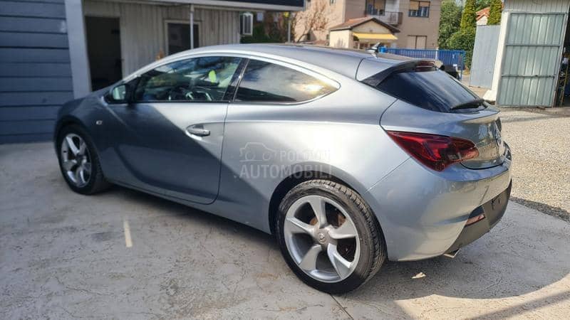 Opel Astra J 2.0 CDTI GTC