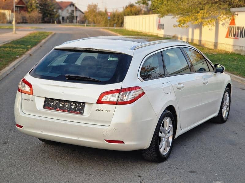 Peugeot 508 P.A.N.O. A U T O