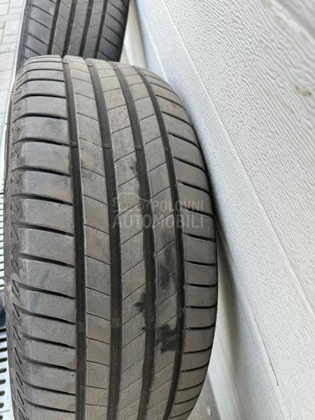 Bridgestone 225/55 R17 Letnja