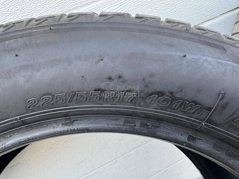 Bridgestone 225/55 R17 Letnja