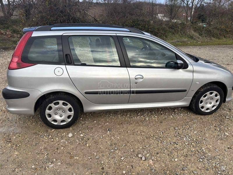 Peugeot 206 SW