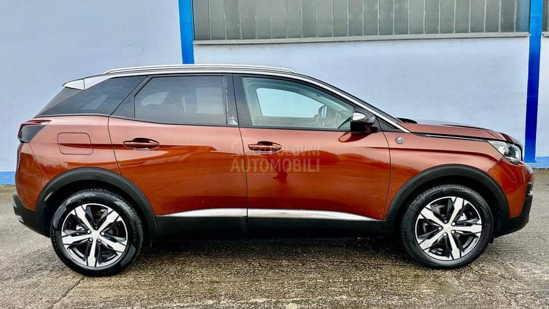 Peugeot 3008 ALLURE CROSS AUT