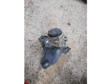 Nosač motora za Ford Focus