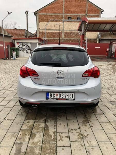 Opel Astra J turbo