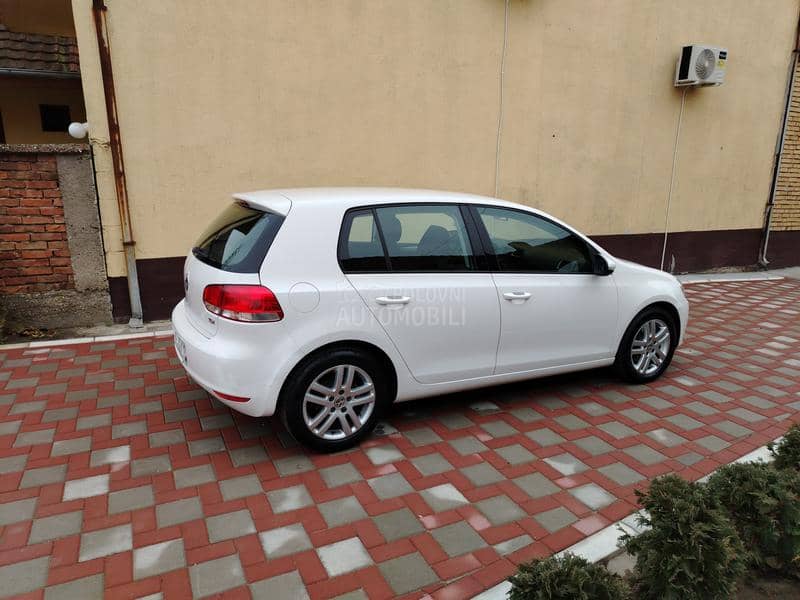 Volkswagen Golf 6 1.6 tdi n. o. v