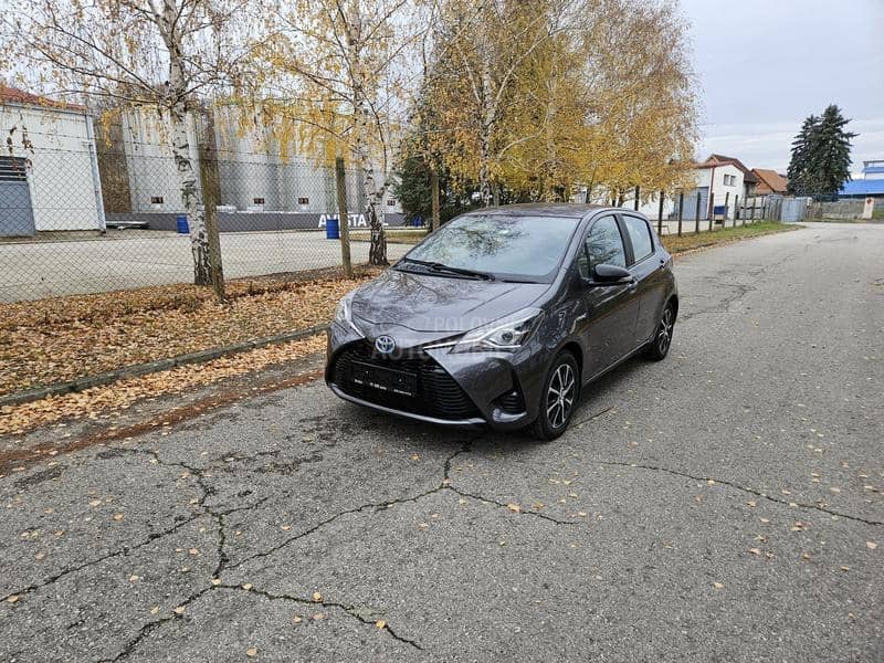 Toyota Yaris 1.5 hybrid