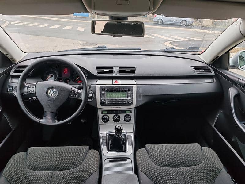 Volkswagen Passat B6 