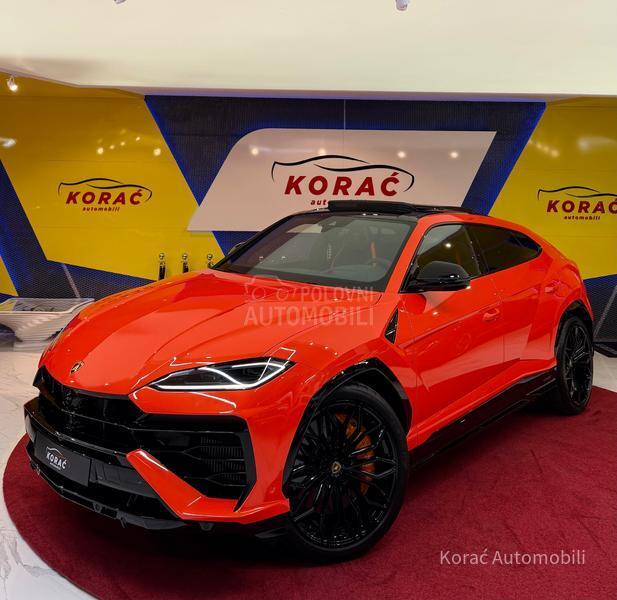 Lamborghini Urus SE NEW MODEL