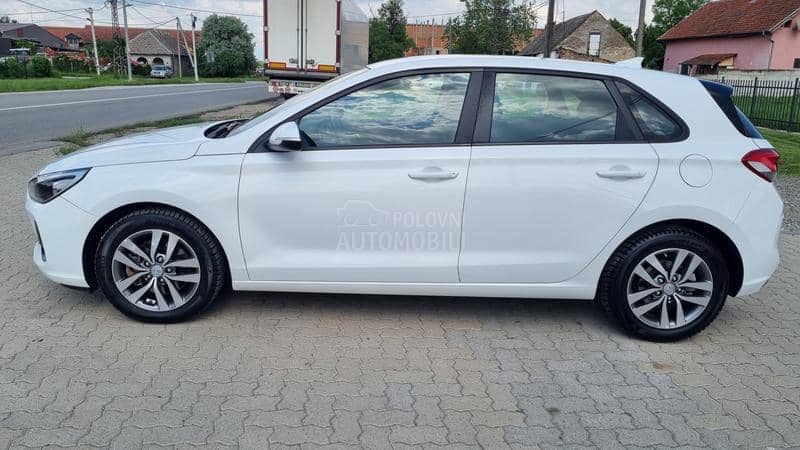 Hyundai i30 1.6 CRDI A.U.T.O.M