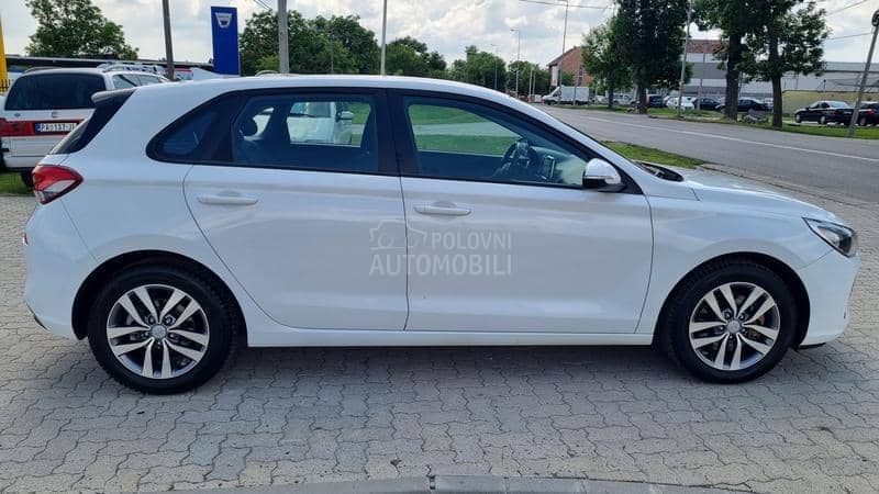 Hyundai i30 1.6 CRDI A.U.T.O.M