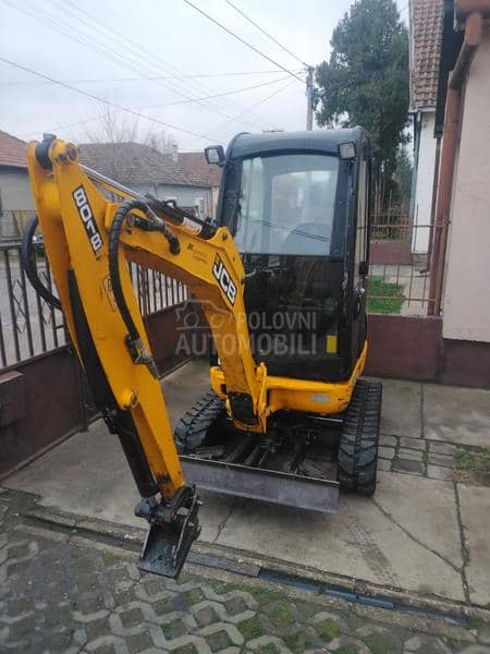 JCB 8018 CTS