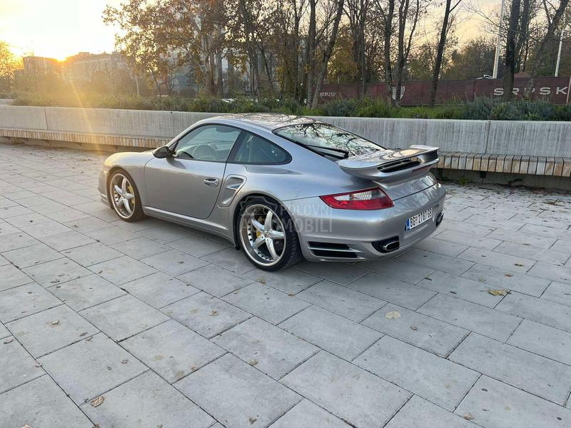 Porsche 911 turbo