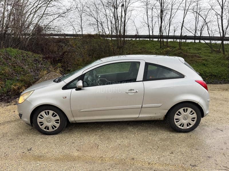 Opel Corsa D 