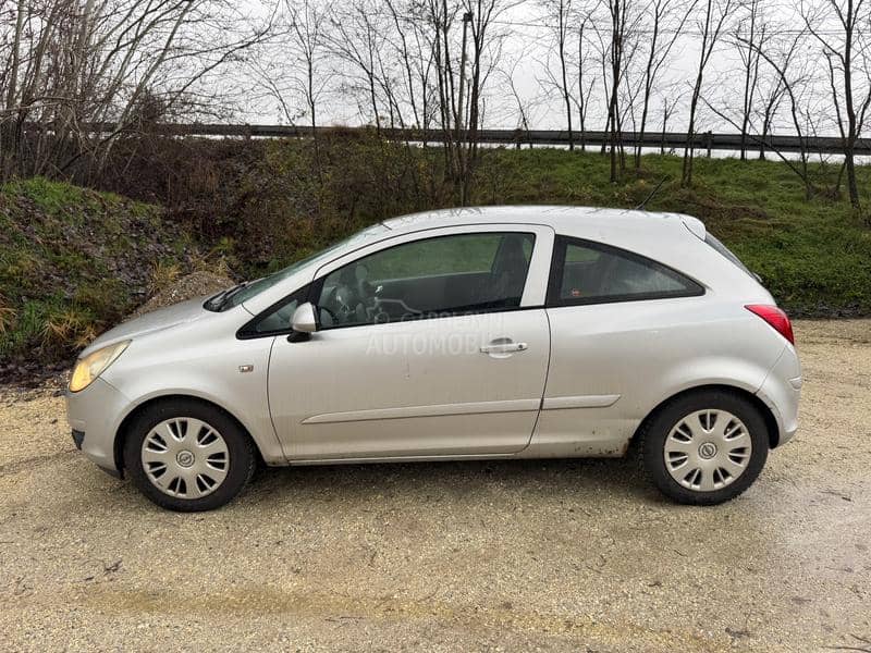 Opel Corsa D 