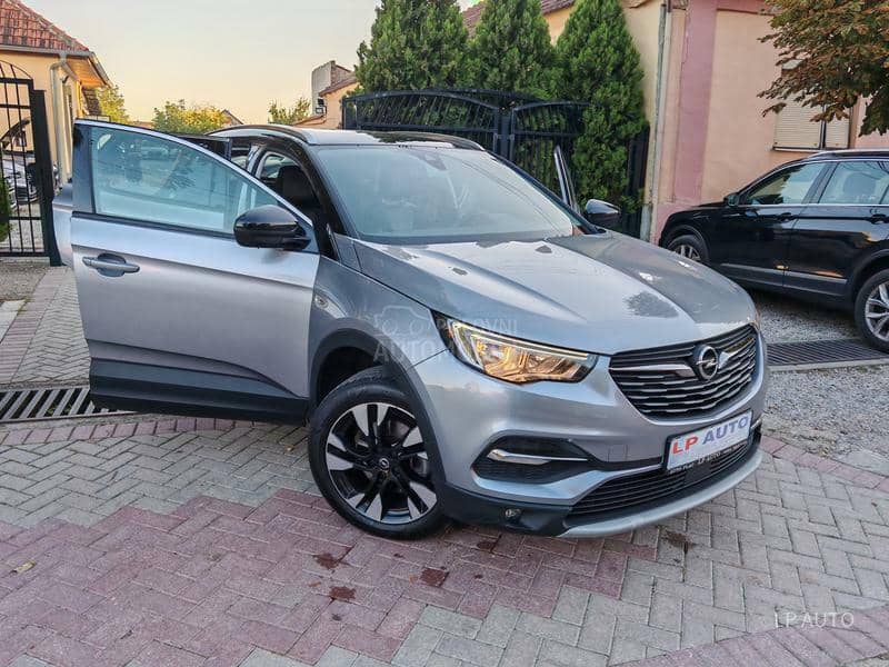 Opel Grandland X 