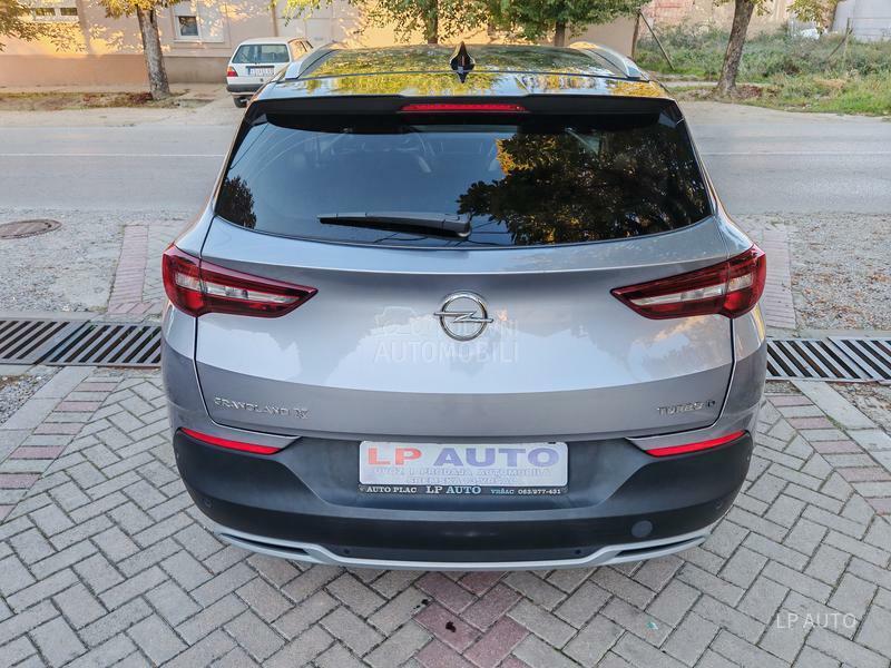 Opel Grandland X 