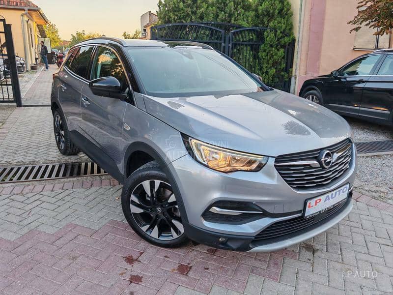 Opel Grandland X 