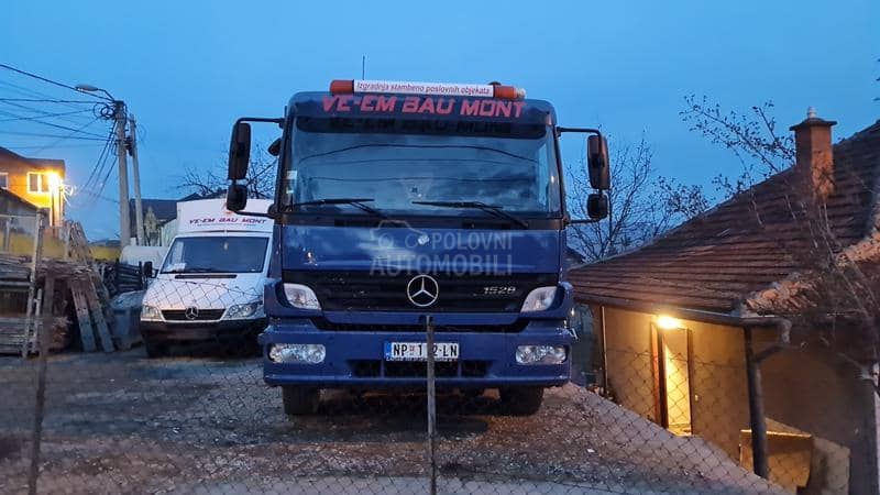 Mercedes Benz Atego 1528