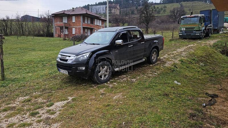 Isuzu D-Max 2.5 twin turbo