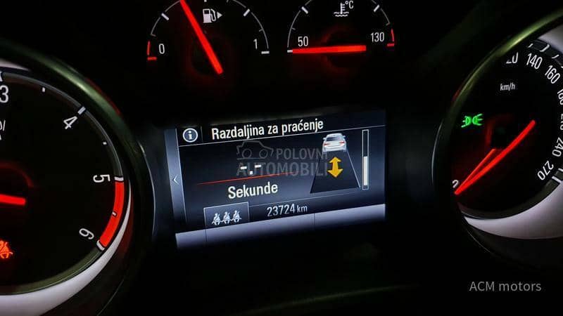 Opel Insignia INNOVATION 23000k