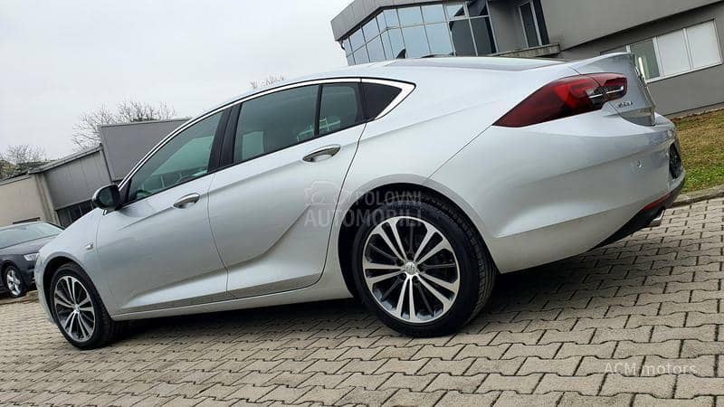 Opel Insignia INNOVATION 23000k