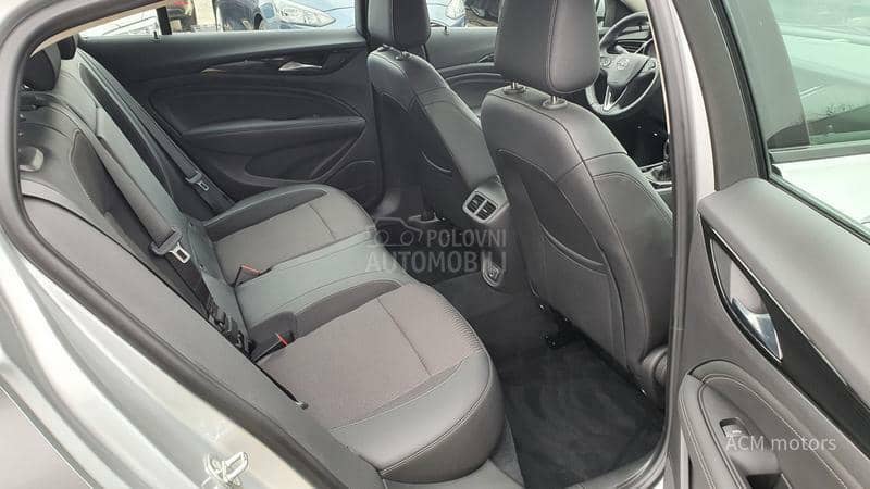 Opel Insignia INNOVATION 23000k